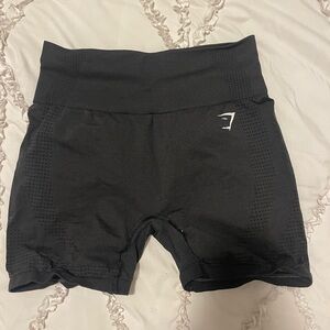 Gym shark black biker shorts